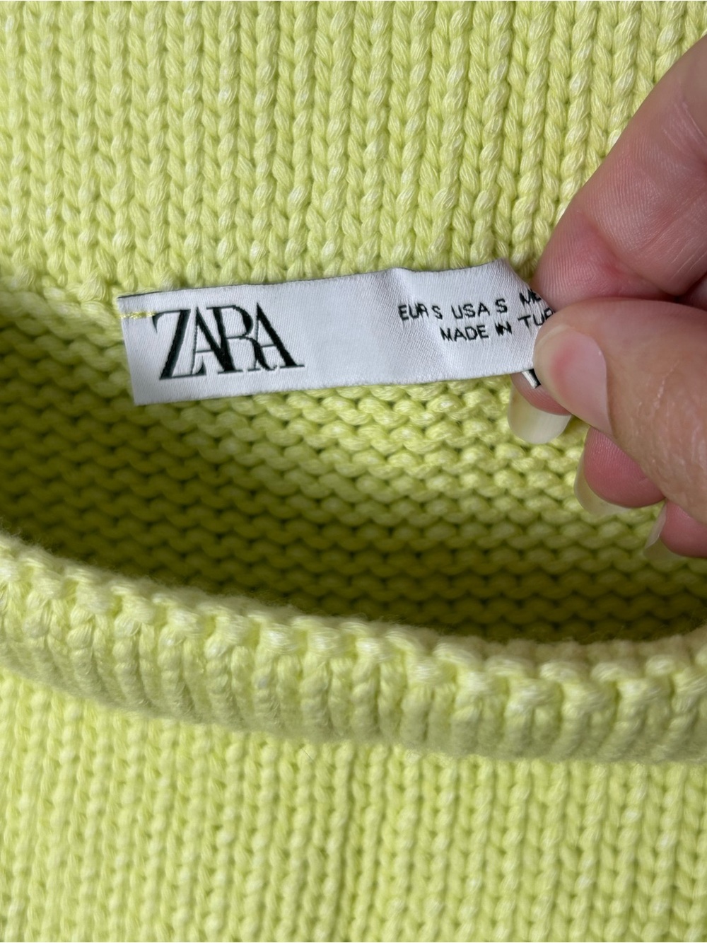 Zara Lime Green High-Waist Knit Shorts S Fashion-Forward Fun - Picture 2 of 7